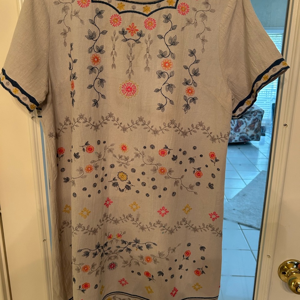 Embroidered Floral Short Sleeve Dress/Tunic Umgee